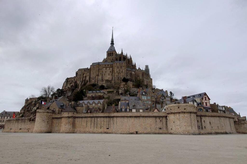 Gite La Mer, A La Campagne En Normandie, Proche Du Mont St Michel Lolif Exteriér fotografie