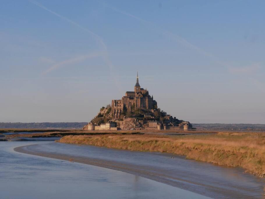 Gite La Mer, A La Campagne En Normandie, Proche Du Mont St Michel Lolif Exteriér fotografie